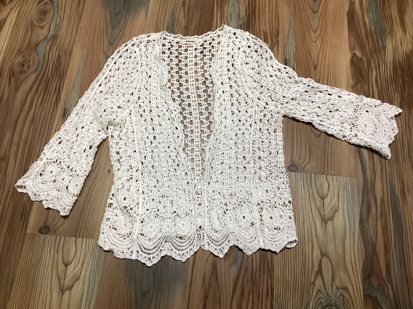 White Lace Scalloped Cardi