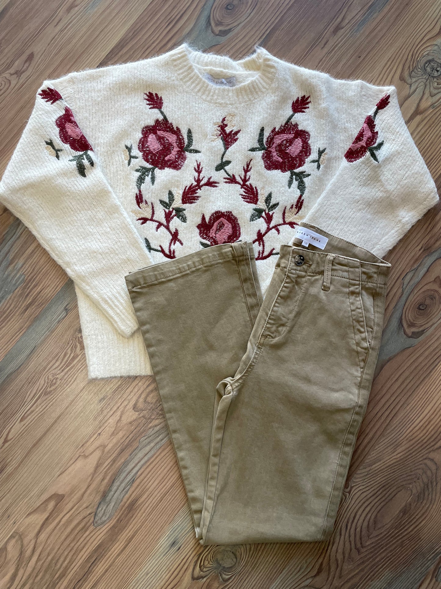 Risen Sand Side Twill Straight High Rise