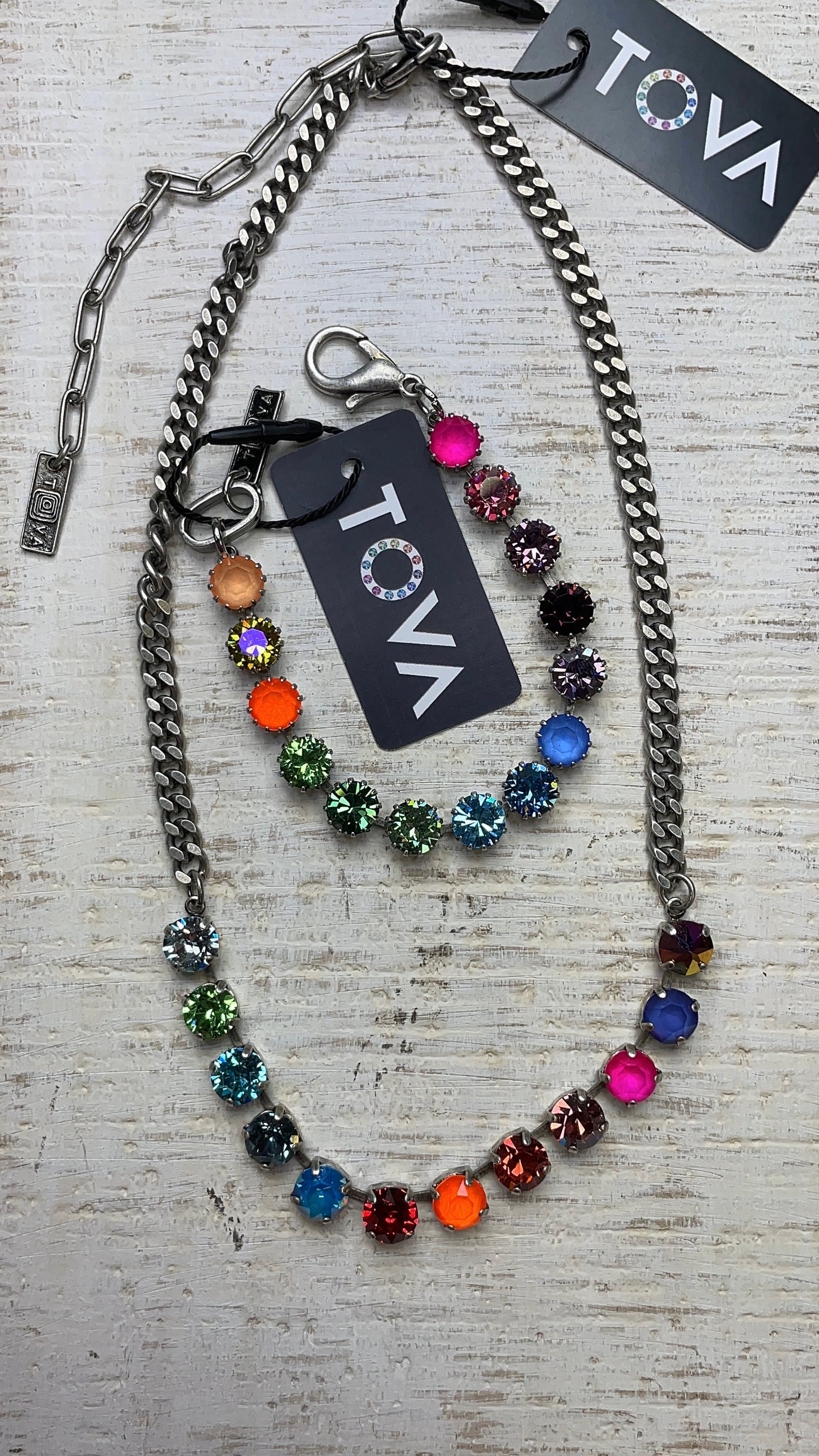 Tova Mini Oakland Necklace Watermelon Rainbow