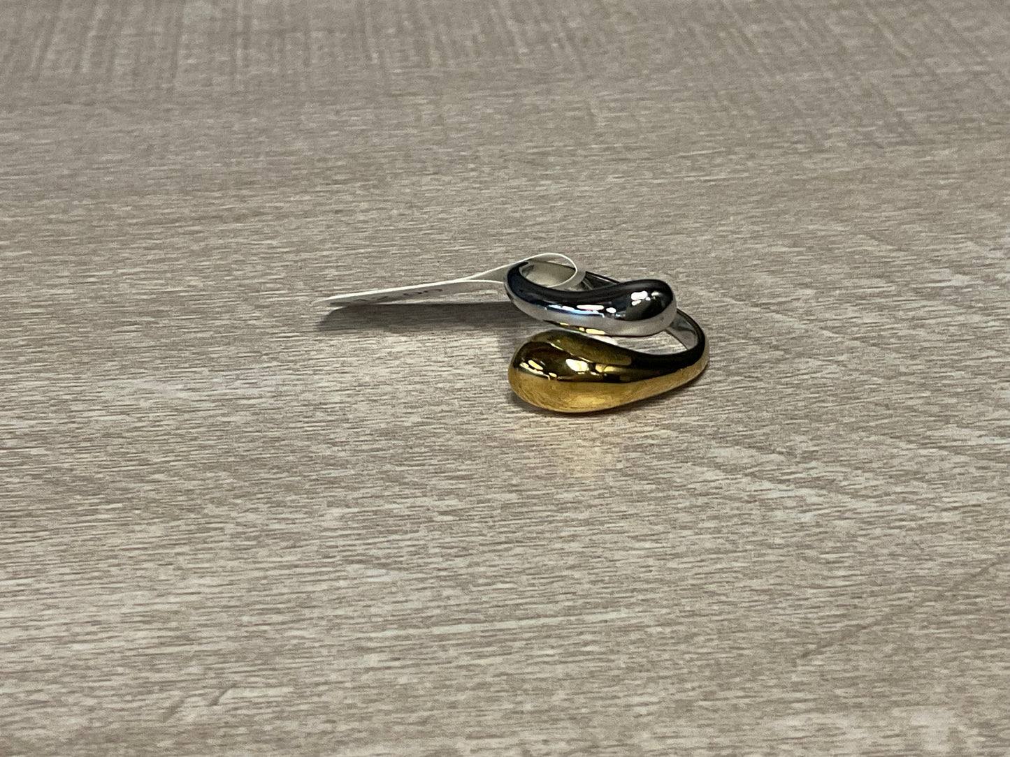 Two Tone Drop Ring