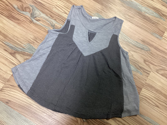 Grey Waffle Detail Swing Tank