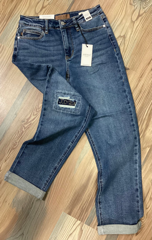 Judy Blue Medium Wash Mid Rise Boyfriend Knee