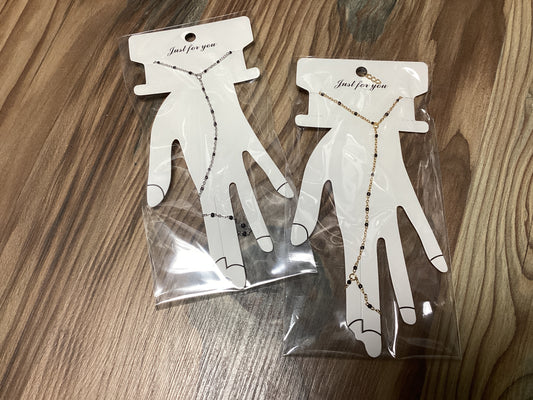 18k Pvd Black Bead Hand Chain