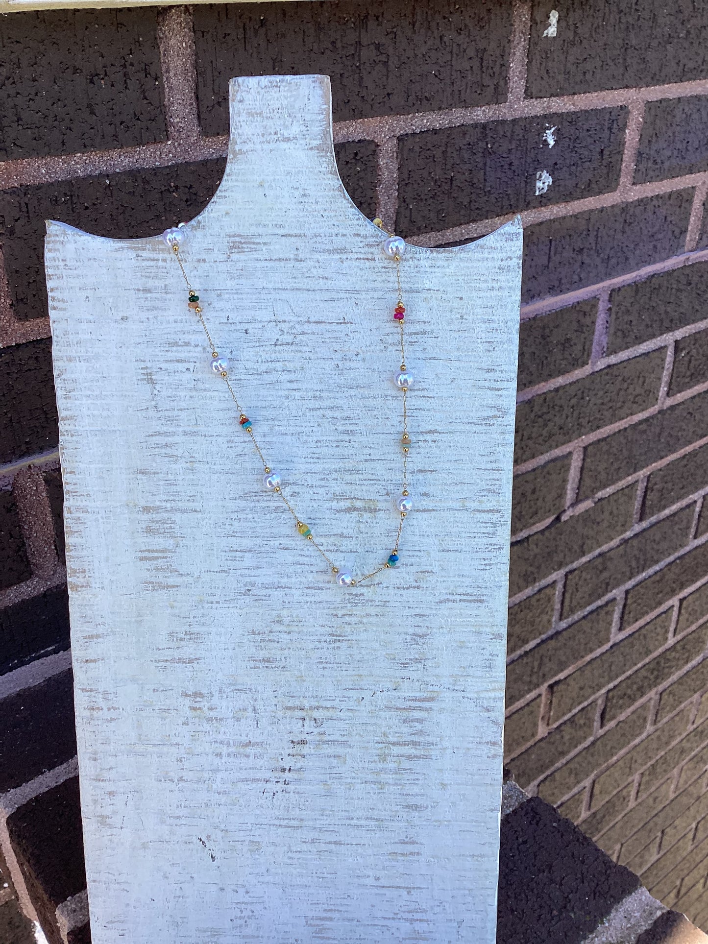 Pearl Colored Bead Necklace