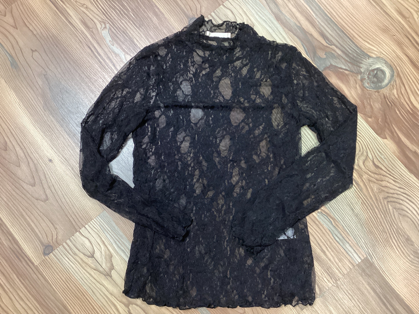 Lacey Black Long Sleeve Overlay