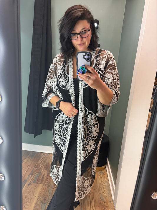 Black Lace One Size Kimono