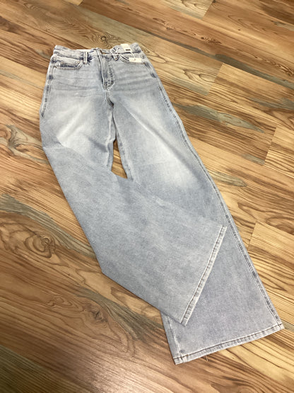 Judy Blue Retro Wide Curve Jeans
