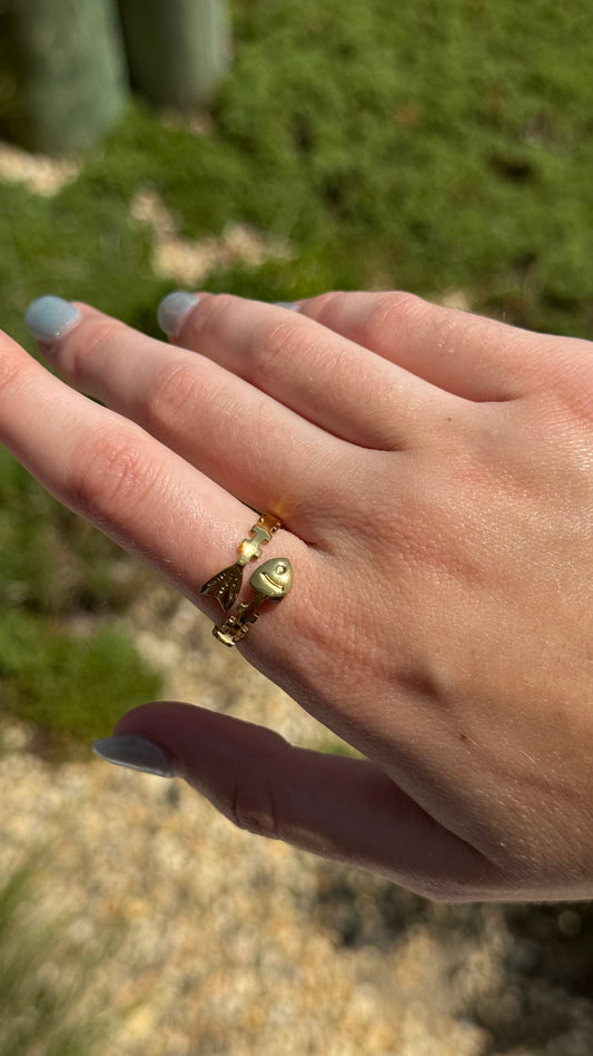 18k PVD Fishbone Ring