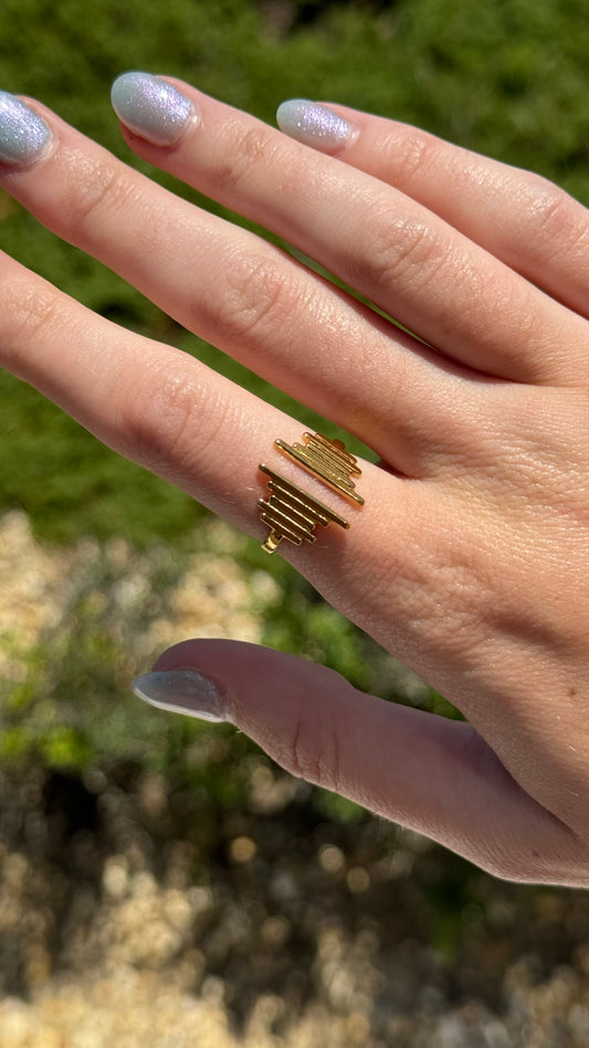 Gold Bar Ring