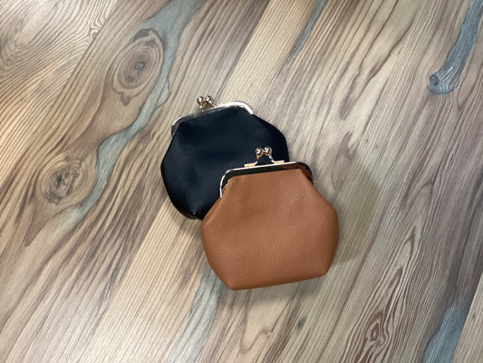 Small Leather Ball Lock Purse