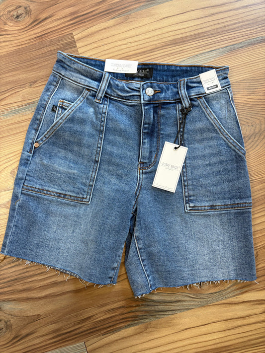 Judy Blue Mid Rise Bermuda