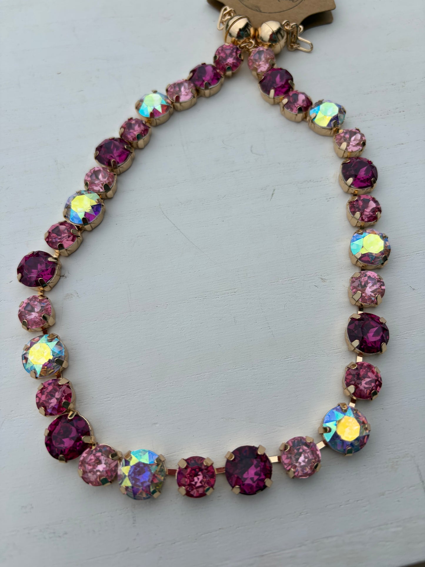 Berry Tonal Magnetic Necklace