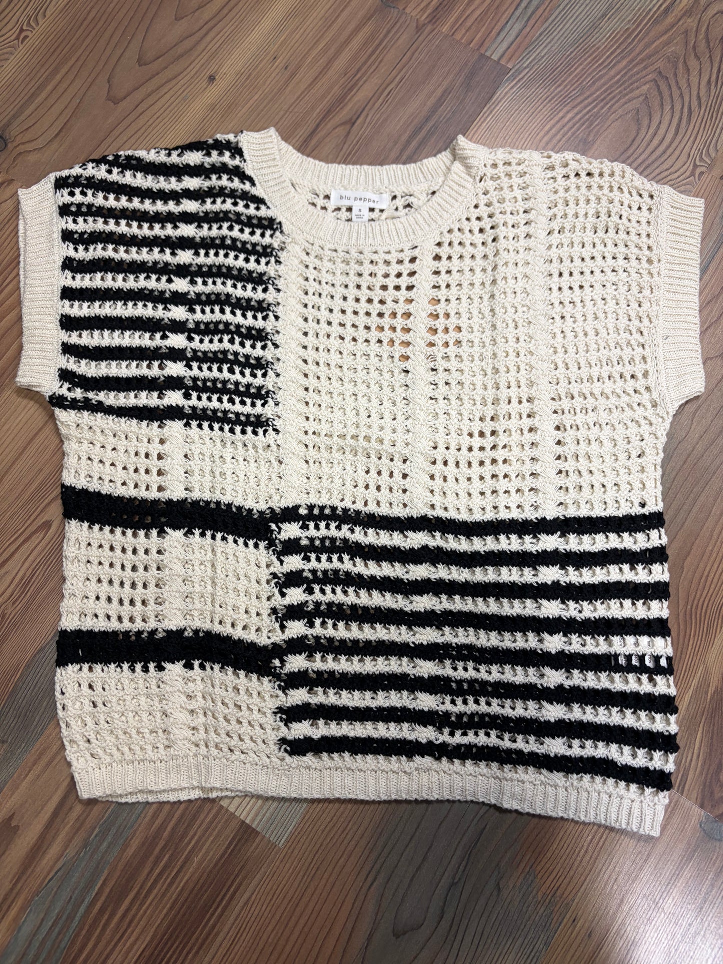 Cream Black Blocked Knit