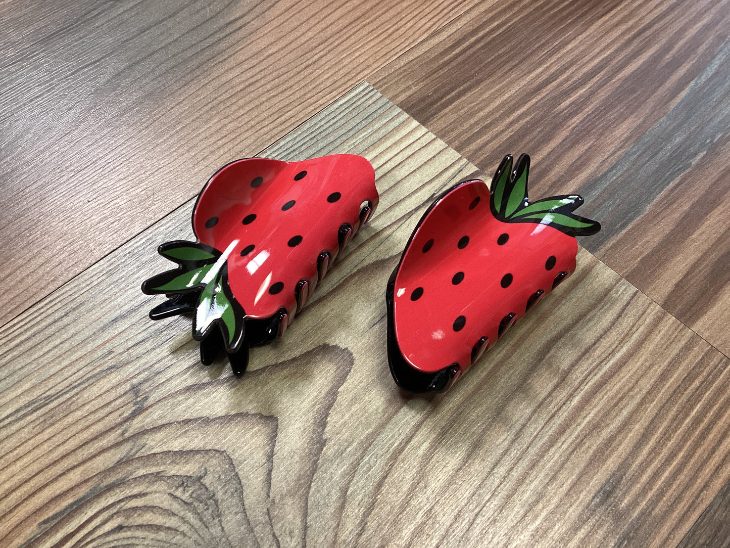 Strawberry Claw Clip