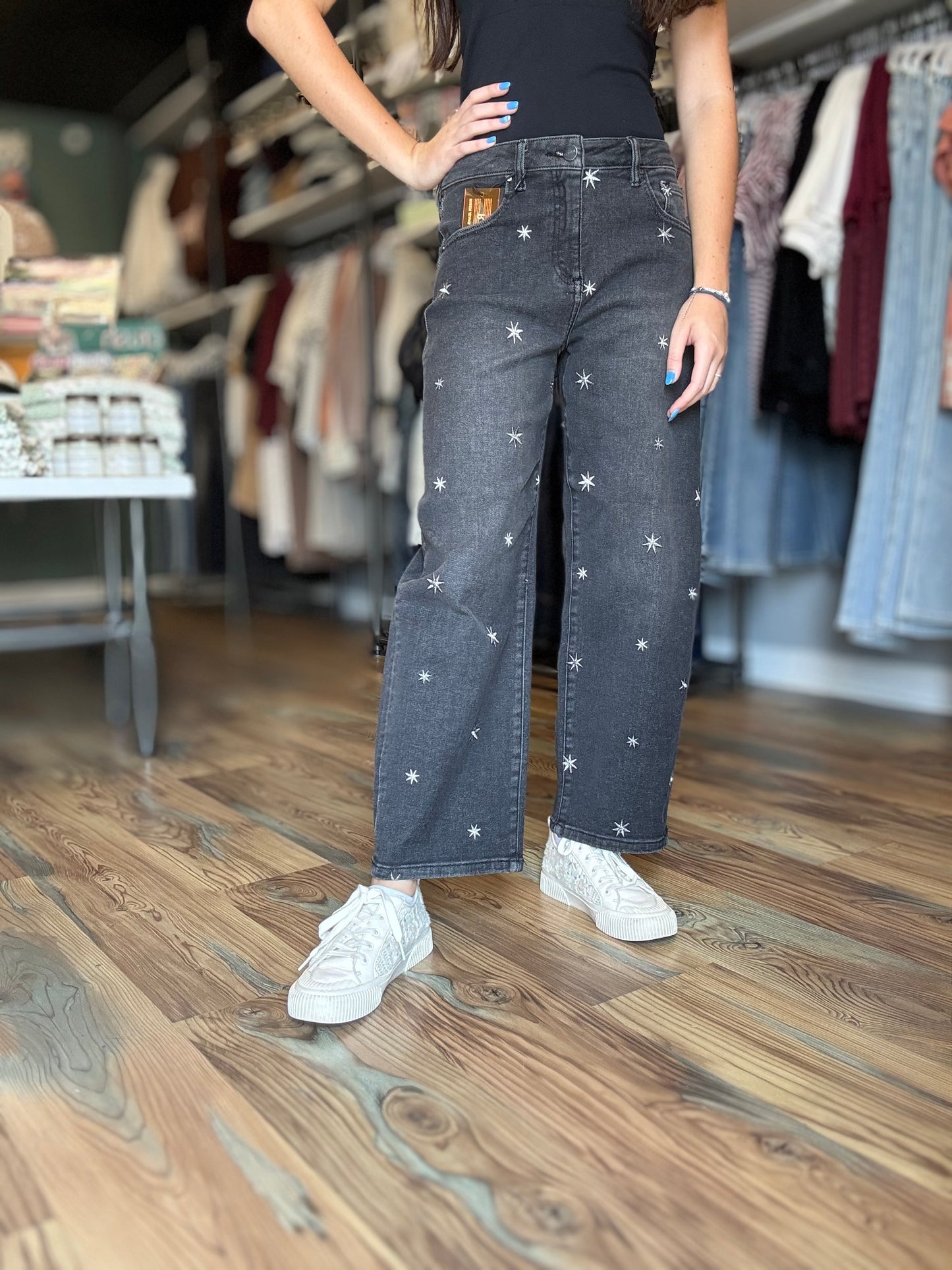 Risen Slouch Embroidered Barrel Jeans