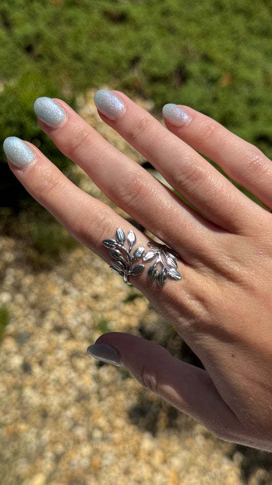 Silver Leaf Ring