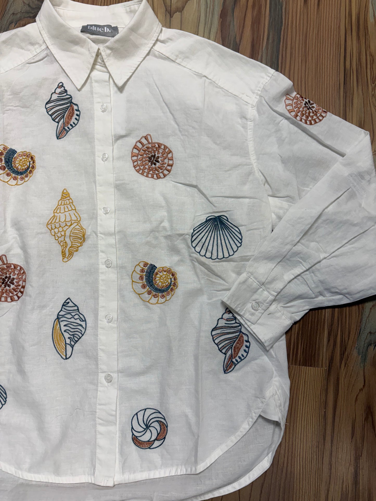 Seashell Embroidered Button Down