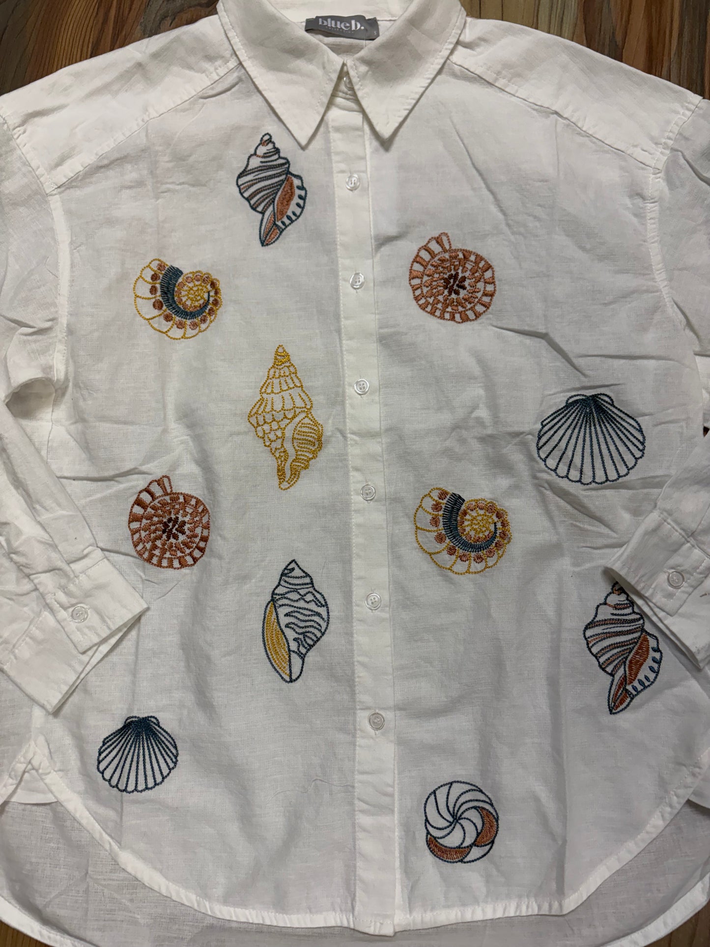 Seashell Embroidered Button Down